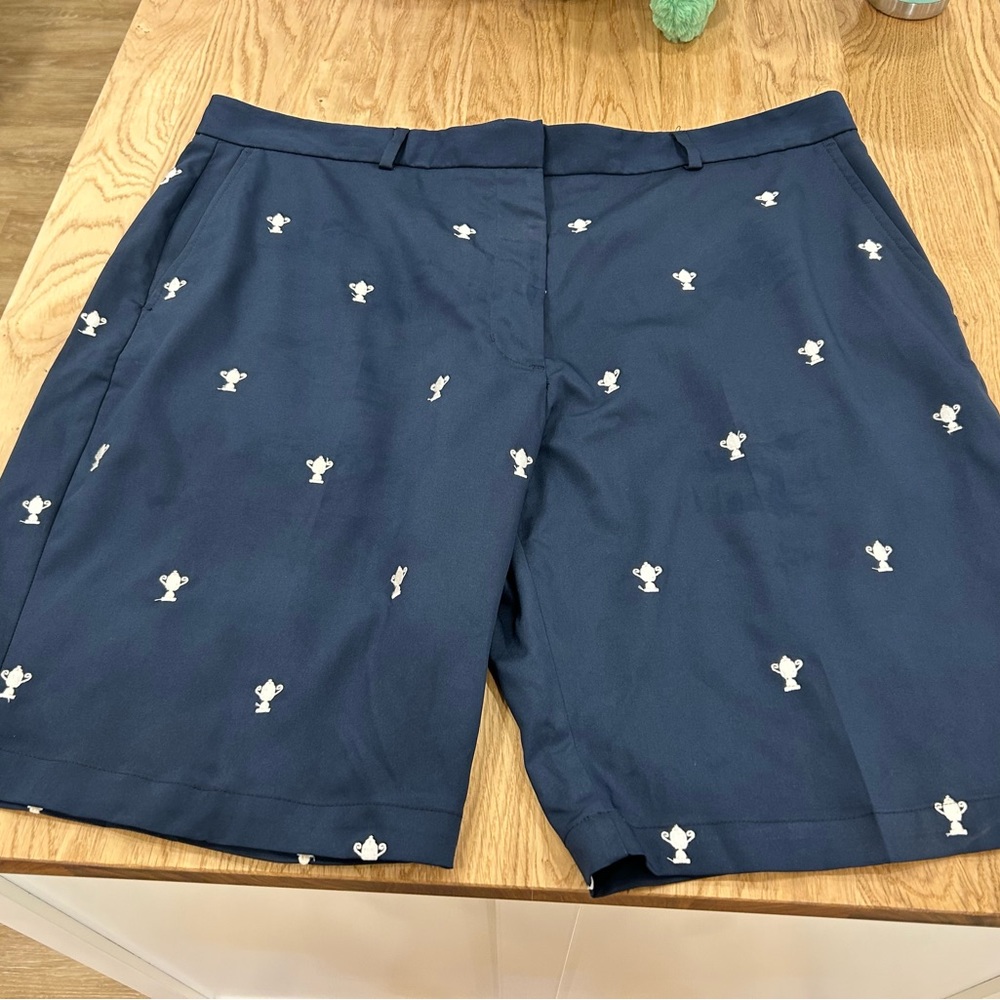Like new Walter Hagen Wanamaker Trophy Golf shorts Men’s 40
